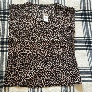 Express brown black leopard crew neck blouse size small NWT